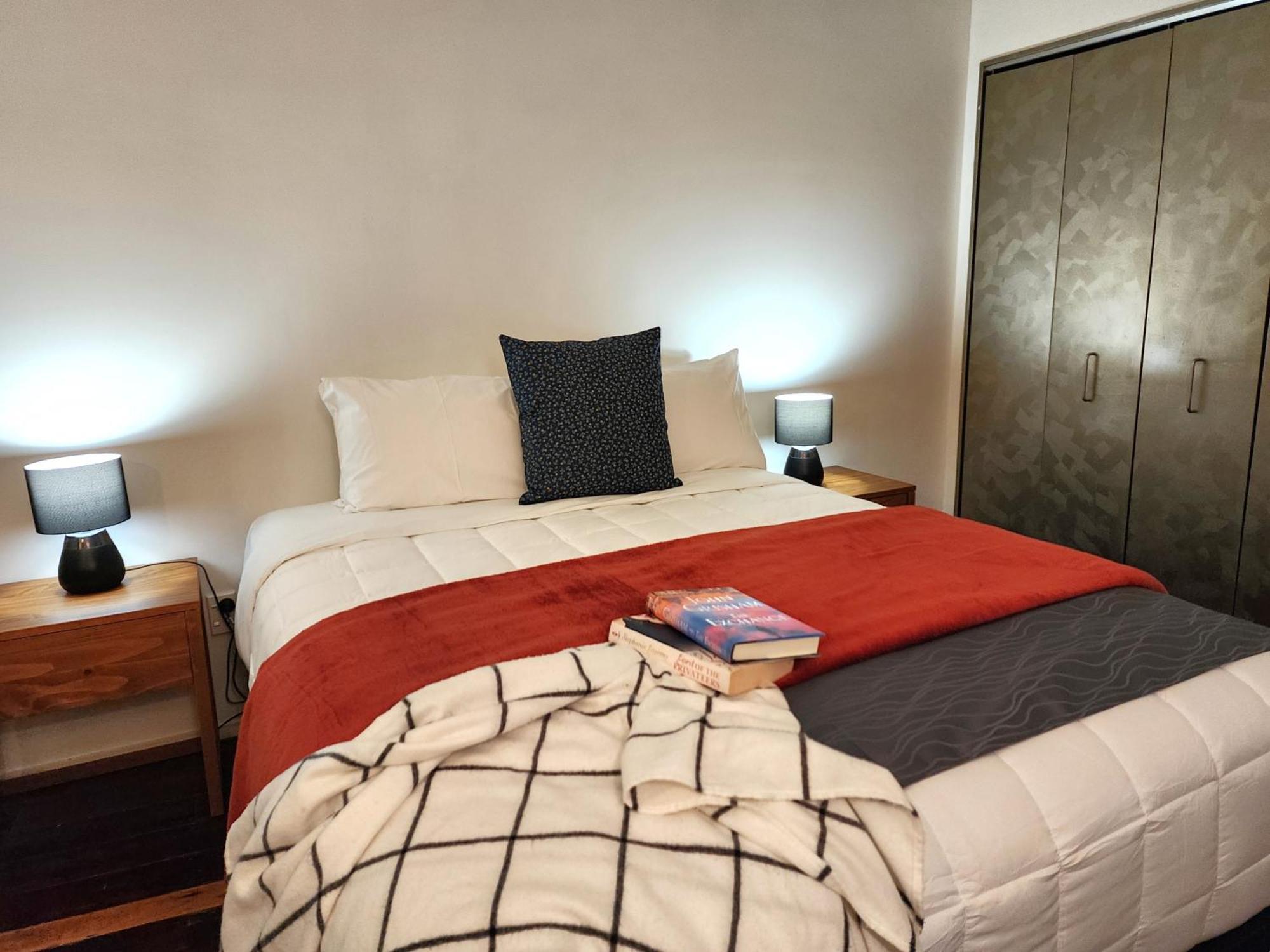 U Suites On Egmont เวลลิงตัน ภายนอก รูปภาพ