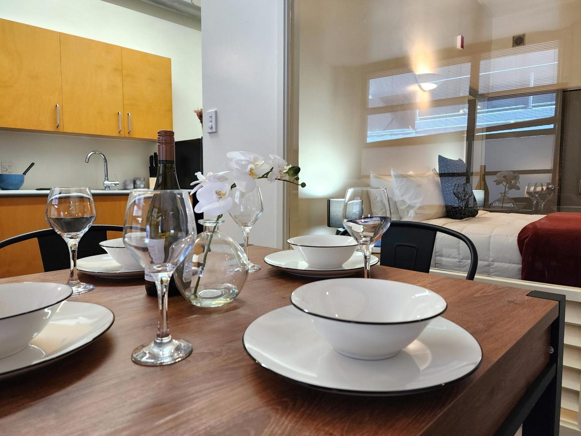 U Suites On Egmont เวลลิงตัน ภายนอก รูปภาพ